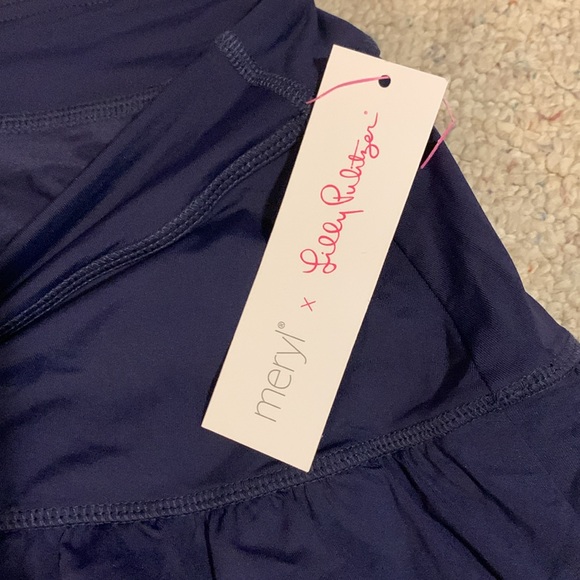 Lilly Pulitzer Skort - Picture 6 of 11